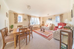 Sitting / Dining Room- click for photo gallery